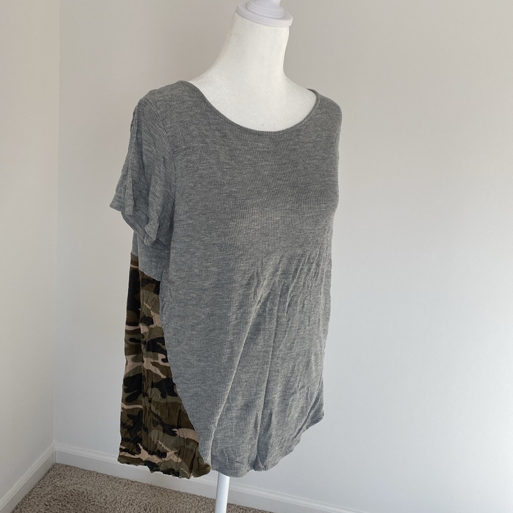 Grey Top with Camo Back Detail 💕